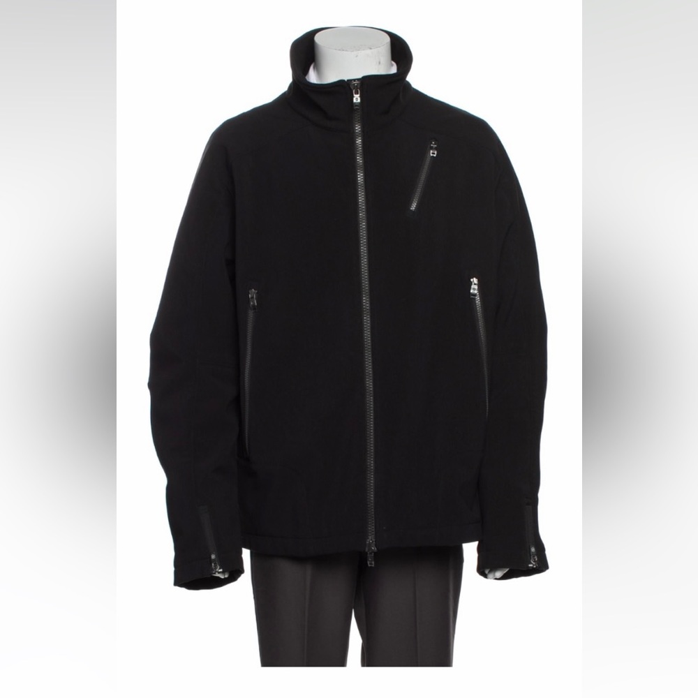 Victorinox Swiss Army Windbreaker